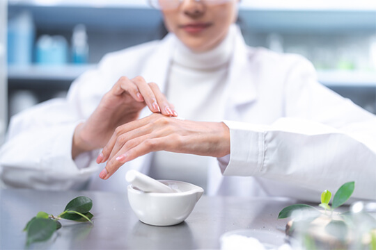 cosmetic manufacturer china