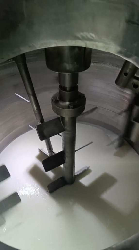 Emulsification & Stirring | Batch Mixing in a Controlled Room