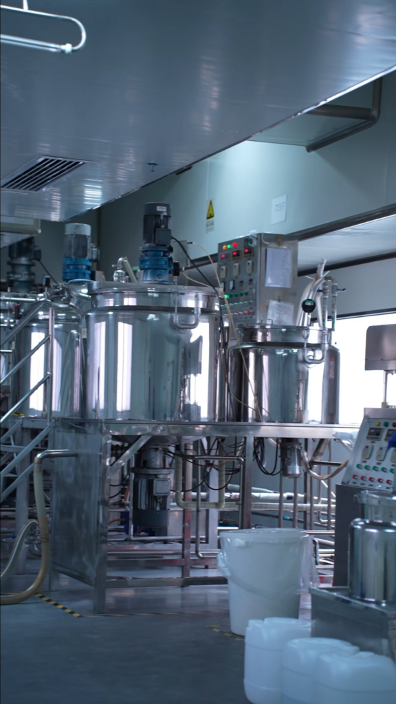 Factory Process Proof  Clean Manufacturing Room Mixing Tanks & Compounding